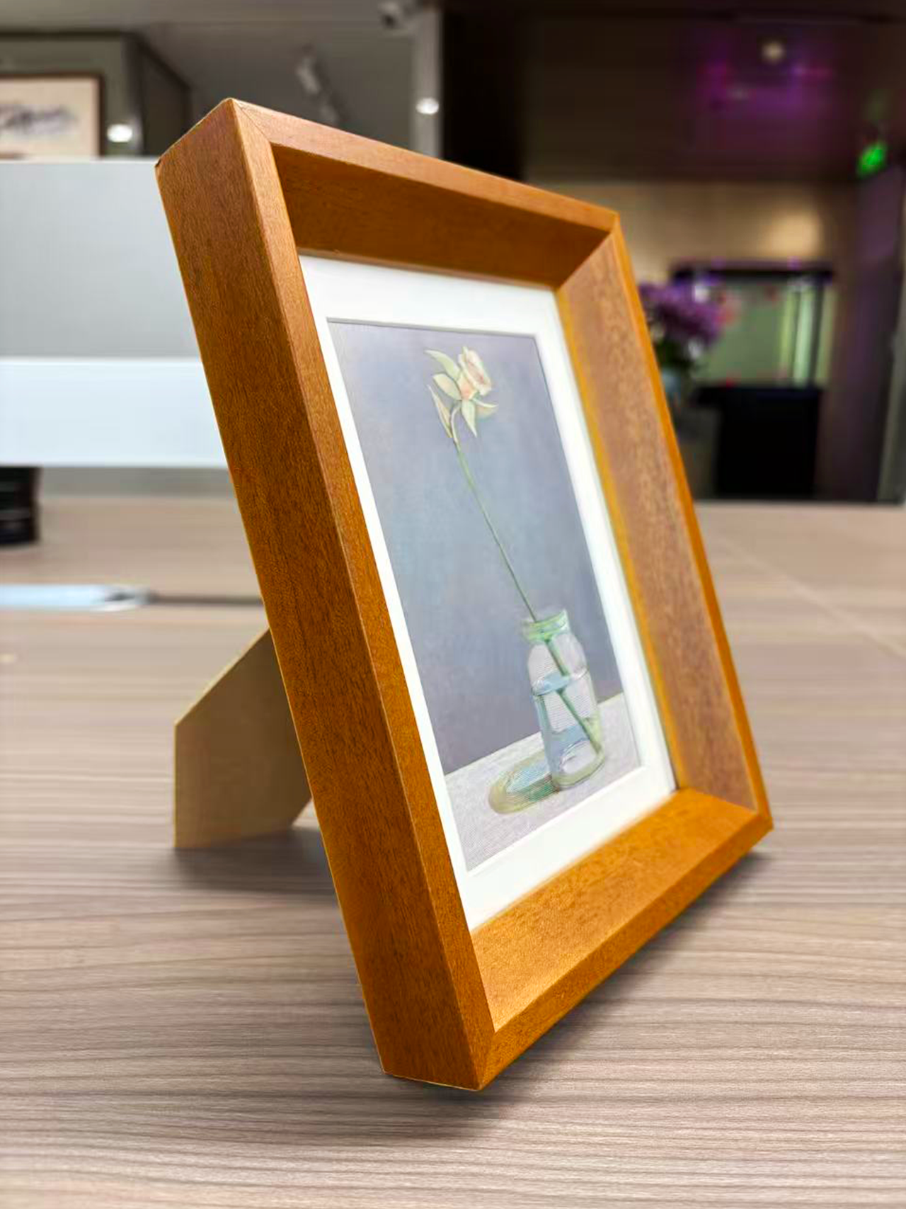 Narcissus in Glass Vase Desk Art