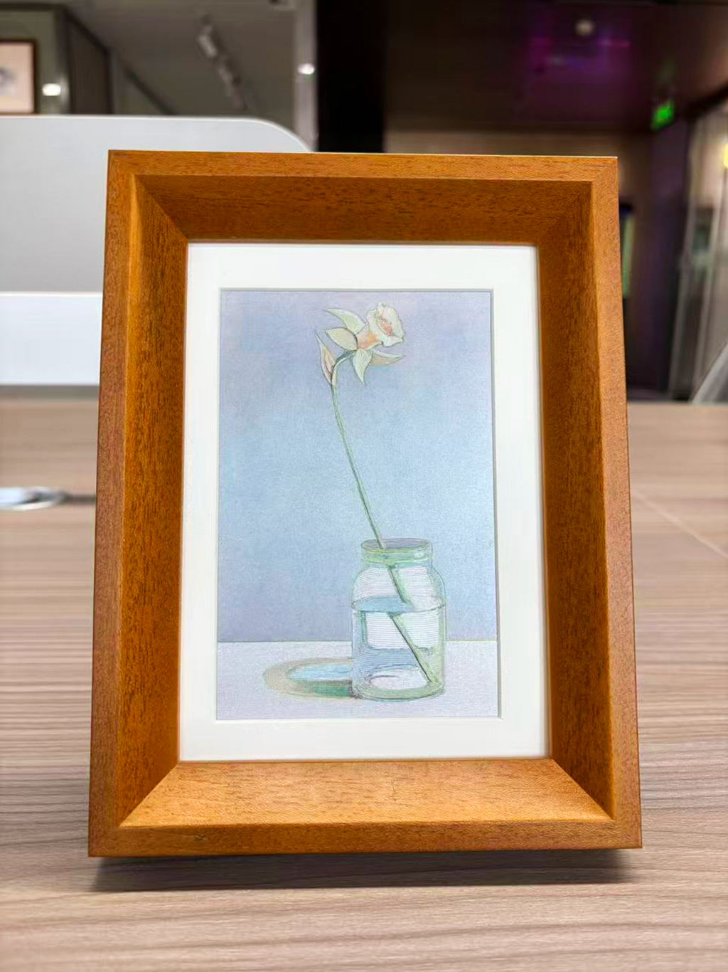 Narcissus in Glass Vase Desk Art